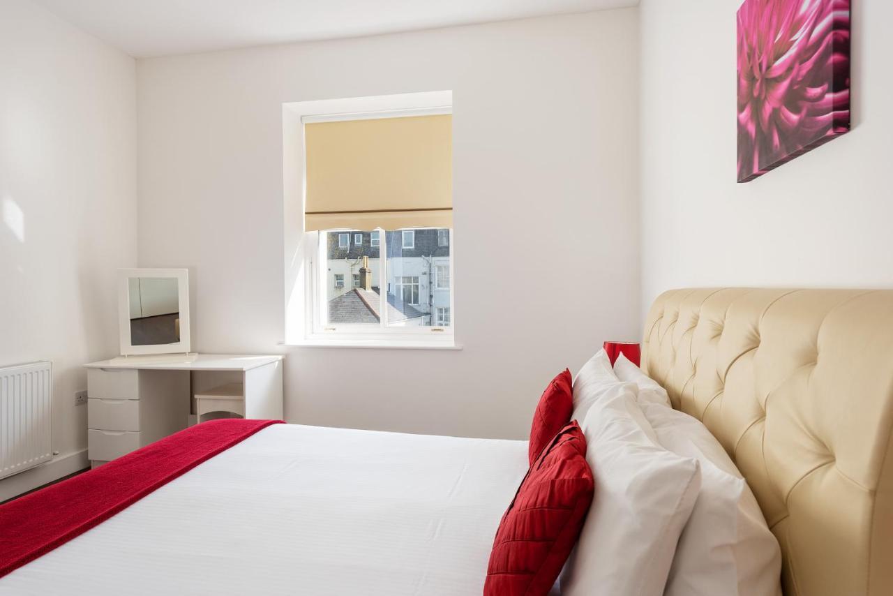 Strathmore House Apartments Plymouth Esterno foto